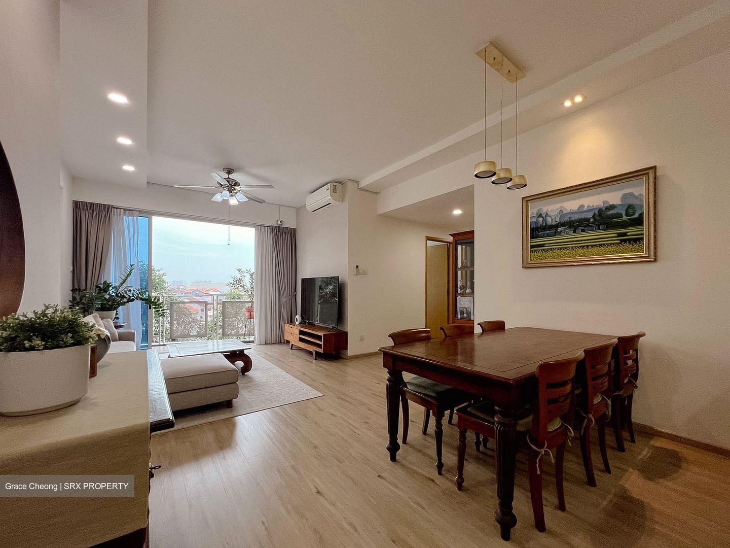 Starville (D14), Condominium #565034261